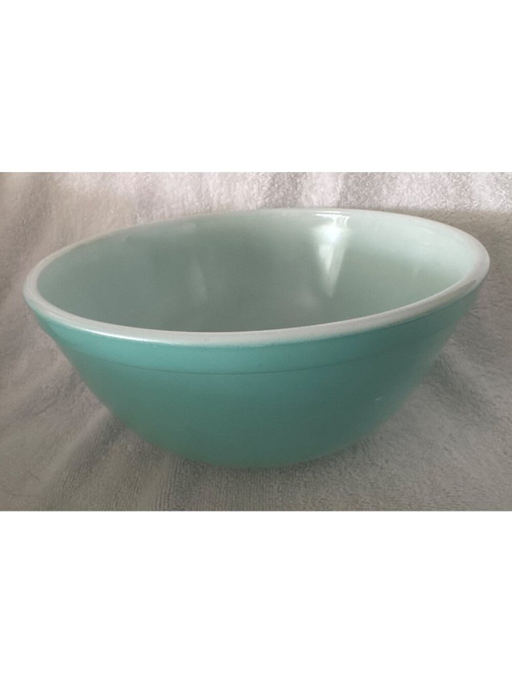 Pyrex 403 2.5 Qt Mixing Bowl Aqua Turquoise Blue MCM Ovenware Made In USA